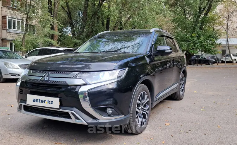 Mitsubishi Outlander 2020 года за 10 000 000 тг. в Алматы