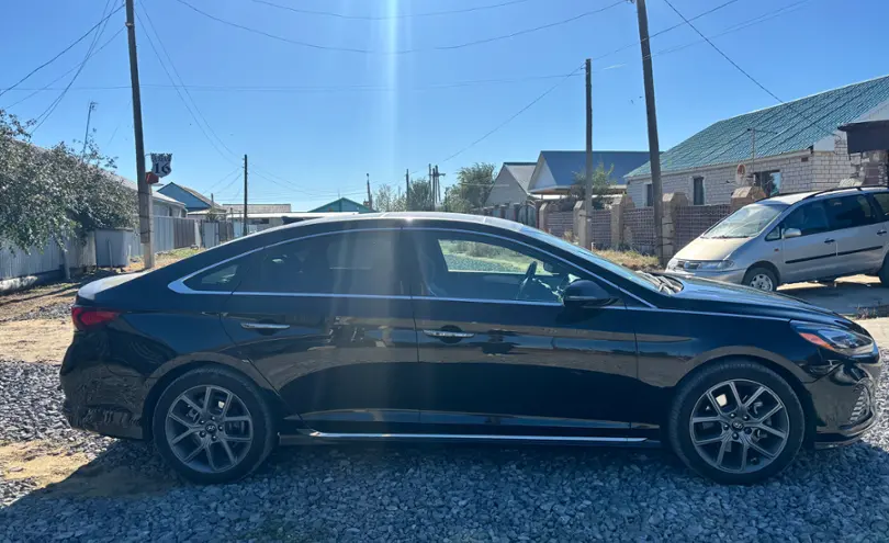 Hyundai Sonata 2018 года за 9 000 000 тг. в Актюбинская область фото 4