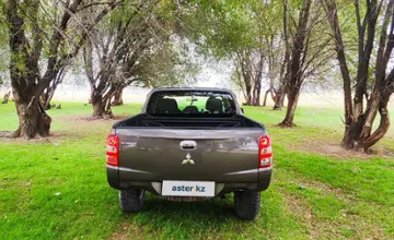 Mitsubishi L200 2015 года за 10 000 000 тг. в Алматинская область