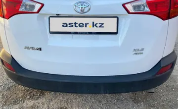 Toyota RAV4 2015 года за 11 300 000 тг. в Атырауская область фото 3