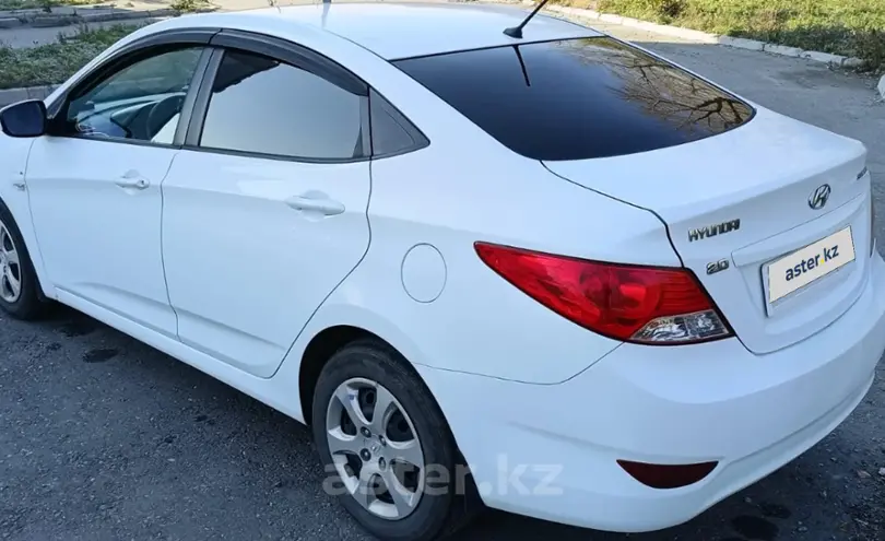 Hyundai Solaris 2012 года за 3 400 000 тг. в Усть-Каменогорск