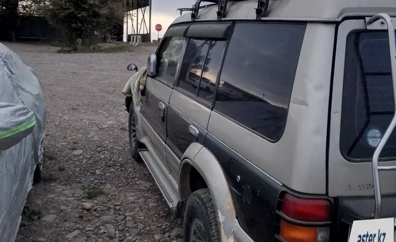 Mitsubishi Pajero 1992 года за 1 800 000 тг. в Алматы фото 4