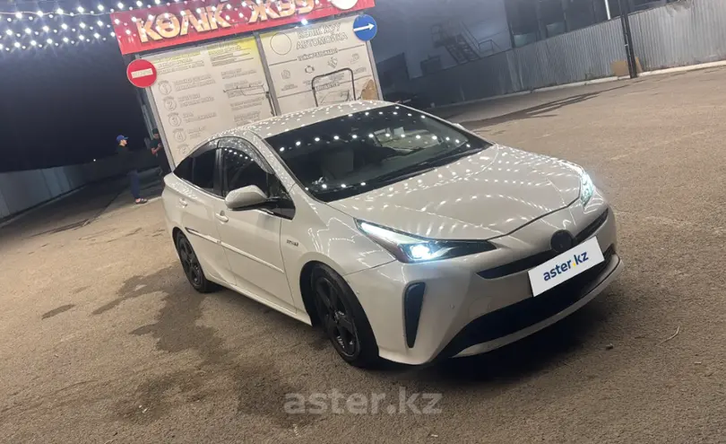 Toyota Prius 2019 года за 13 100 000 тг. в Атырауская область