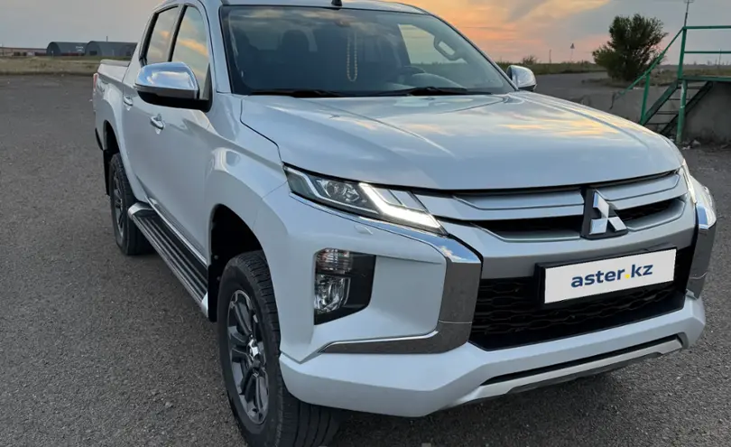 Mitsubishi L200 2020 года за 15 700 000 тг. в Костанай фото 3