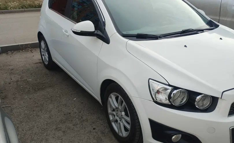 Chevrolet Aveo 2014 года за 3 850 000 тг. в Кокшетау фото 3