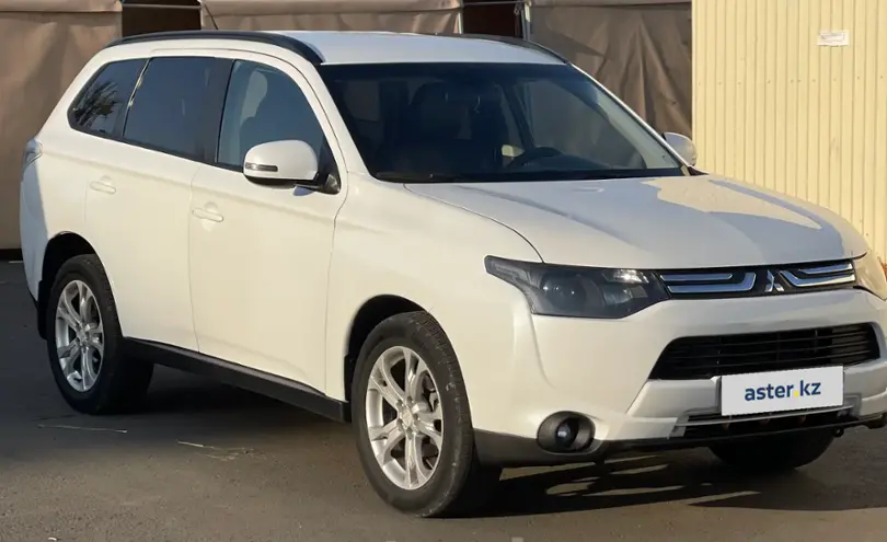 Mitsubishi Outlander 2013 года за 6 800 000 тг. в Алматы