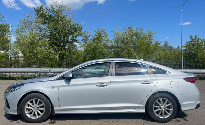 Hyundai Sonata 2018 года за 8 500 000 тг. в Карагандинская область