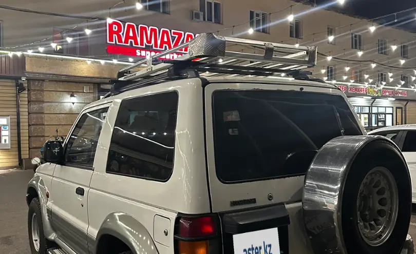Mitsubishi Pajero 1993 года за 2 500 000 тг. в Алматы фото 4