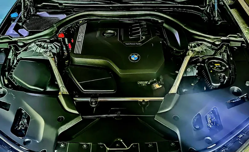 BMW 5 серии 2022 года за 26 500 000 тг. в Астана