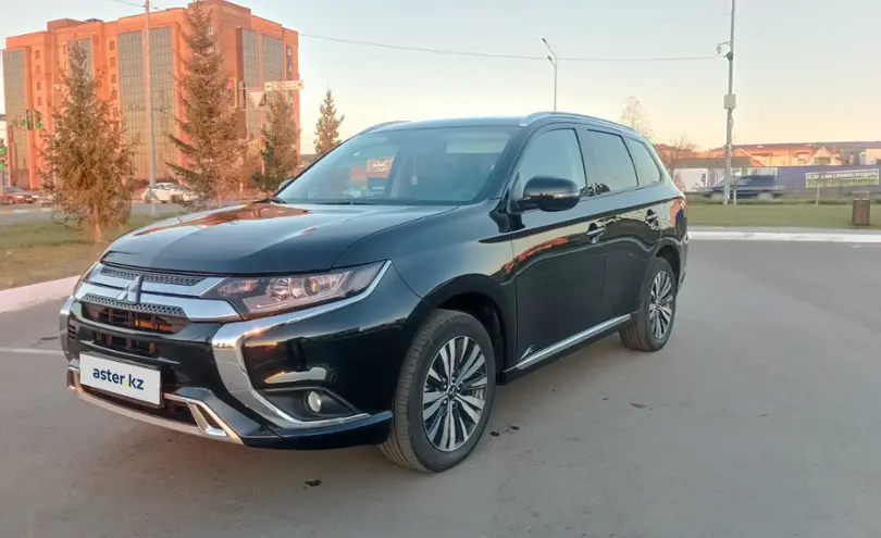 Mitsubishi Outlander 2022 года за 11 400 000 тг. в Петропавловск фото 2