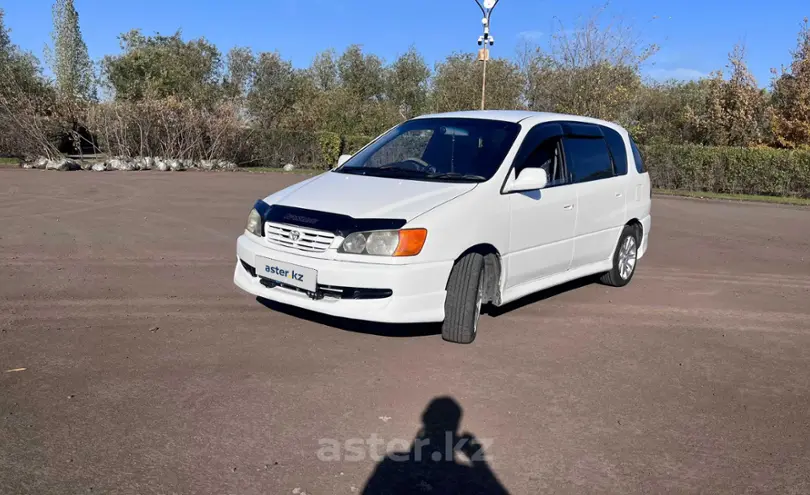 Toyota Ipsum 1997 года за 2 900 000 тг. в Астана