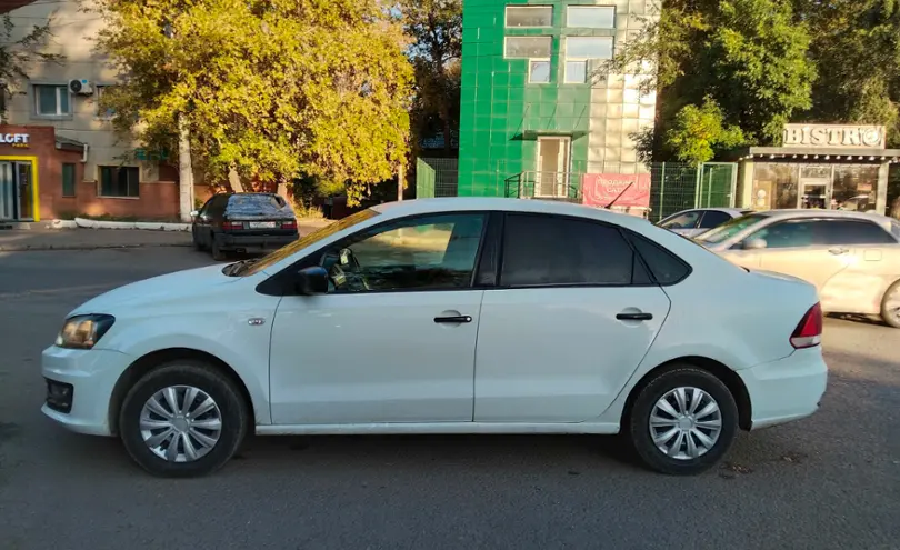 Volkswagen Polo 2015 года за 3 900 000 тг. в Астана фото 2
