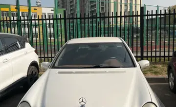 Mercedes-Benz C-Класс 2002 года за 2 100 000 тг. в Алматы фото 2