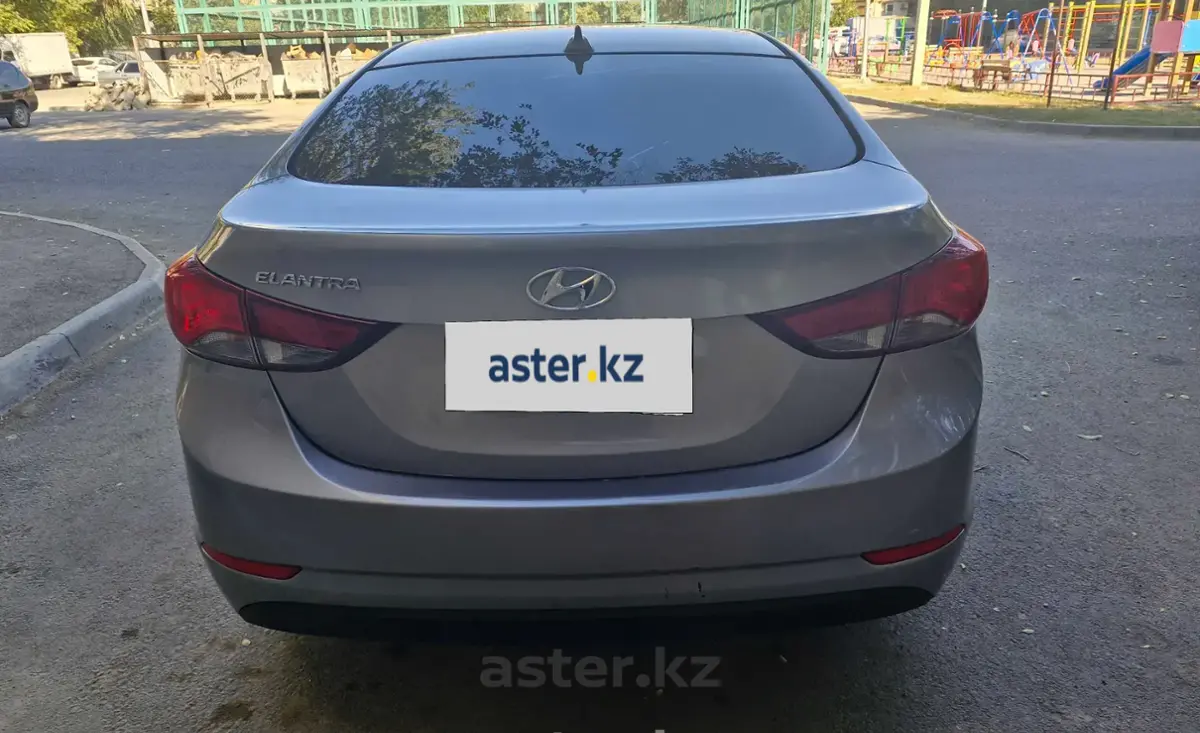 Hyundai Elantra 2015 года за 3 900 000 тг. в Атырауская область фото 4