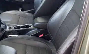 Ford Kuga 2014 года за 6 300 000 тг. в Астана фото 5