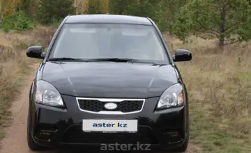 Kia Rio 2009 года за 3 800 000 тг. в Астана фото 2