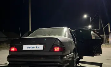 Mercedes-Benz E-Класс 1993 года за 1 700 000 тг. в Алматы