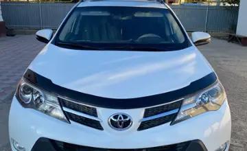 Toyota RAV4 2015 года за 11 300 000 тг. в Атырауская область фото 2