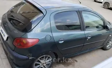 Peugeot 206 2006 года за 750 000 тг. в Астана фото 2