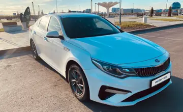 Kia Optima 2020 года за 8 000 000 тг. в Астана фото 2