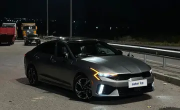 Kia K5 2024 года за 15 500 000 тг. в Алматы фото 4
