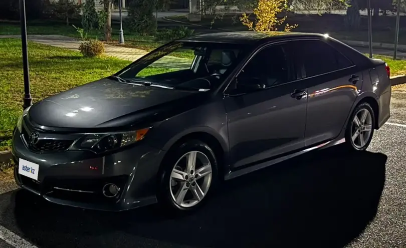 Toyota Camry 2014 года за 5 400 000 тг. в Шымкент