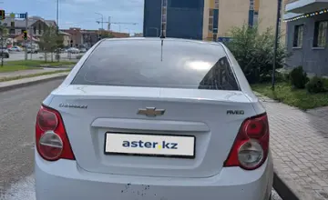 Chevrolet Aveo 2014 года за 2 400 000 тг. в Астана фото 4