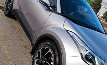 Toyota C-HR 2021 года за 10 200 000 тг. в Алматы фото 2