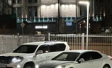 Toyota Camry 2021 года за 13 500 000 тг. в Атырауская область