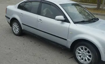Volkswagen Passat 1996 года за 1 300 000 тг. в Астана фото 2