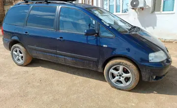 Volkswagen Sharan 2002 года за 2 100 000 тг. в Актюбинская область фото 2