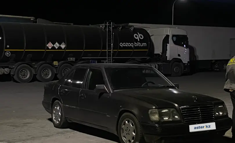 Купить Mercedes-Benz E-Класс 1995 года в Алматы, цена 1500000 тенге. Продажа Mercedes-Benz E-Класс в Алматы - Aster.kz. №c1252050 Mercedes-Benz E-Класс 1995 года за 1 500 000 тг. в Алматы