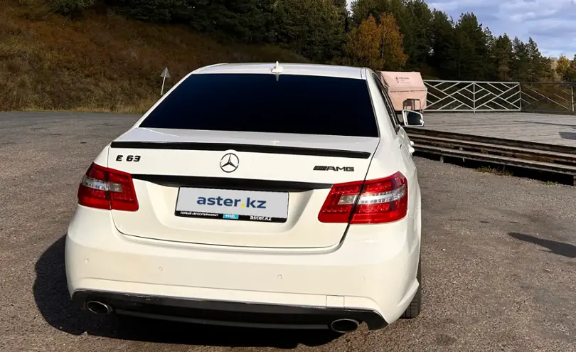 Mercedes-Benz E-Класс 2011 года за 6 600 000 тг. в Восточно-Казахстанская область фото 3
