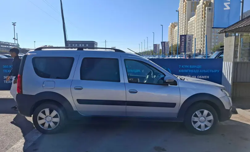 Купить LADA (ВАЗ) Largus Cross 2021 года в Шымкенте, цена 5500000 тенге. Продажа LADA (ВАЗ) Largus Cross в Шымкенте - Aster.kz. №c1253507 LADA (ВАЗ) Largus Cross 2021 года за 5 500 000 тг. в Шымкент