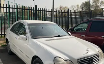Mercedes-Benz C-Класс 2002 года за 2 100 000 тг. в Алматы фото 3
