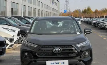 Toyota RAV4 2024 года за 19 000 000 тг. в Актобе фото 2