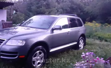 Volkswagen Touareg 2004 года за 4 000 000 тг. в Восточно-Казахстанская область фото 4