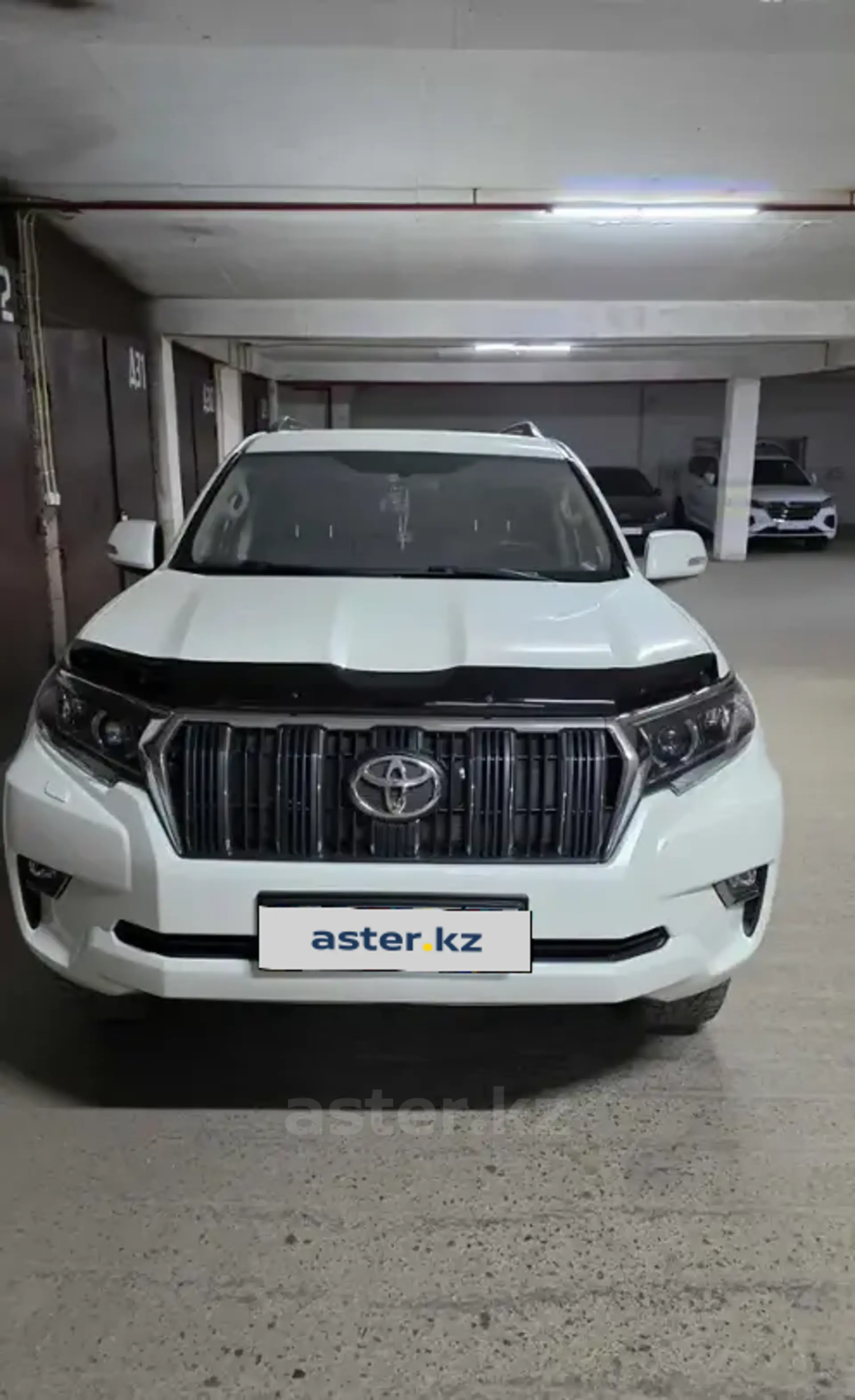 Toyota Land Cruiser Prado 2019 года за 23 000 000 тг. в Астана фото 2