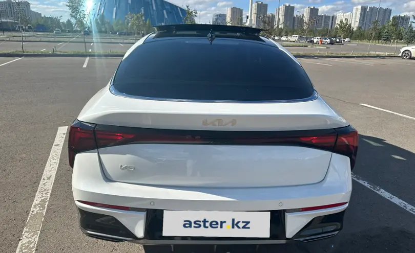 Kia K5 2023 года за 16 000 000 тг. в Астана