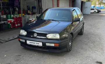Volkswagen Golf 1993 года за 1 250 000 тг. в Алматы фото 2