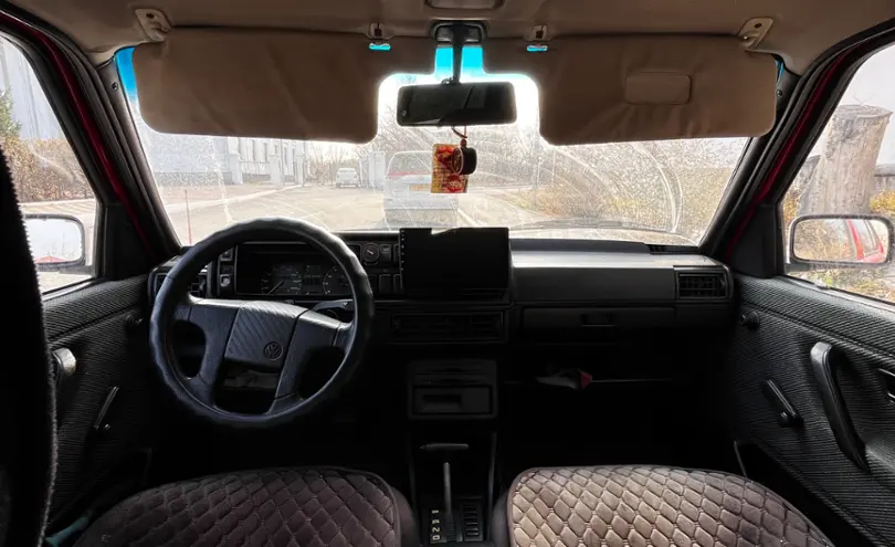Volkswagen Golf 1990 года за 1 500 000 тг. в Караганда фото 4