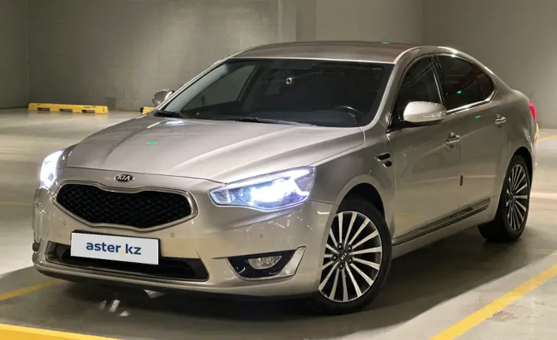 Kia K7 2013 года за 8 500 000 тг. в Астана