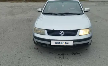 Volkswagen Passat 1996 года за 1 300 000 тг. в Астана фото 1