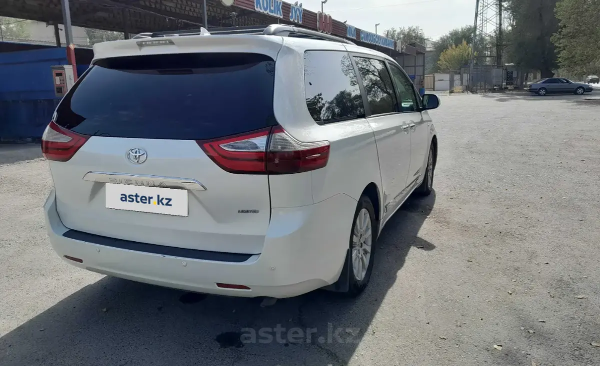 Toyota Sienna 2017 года за 16 000 000 тг. в Жамбылская область фото 4