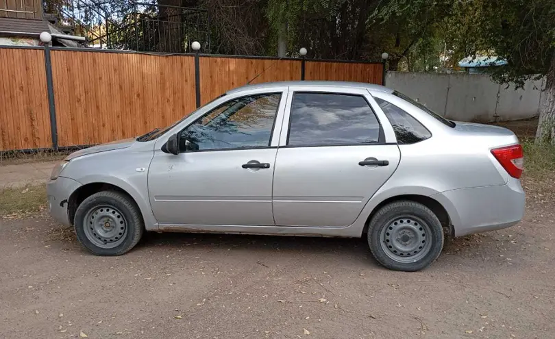 LADA (ВАЗ) Granta 2014 года за 2 900 000 тг. в Уральск