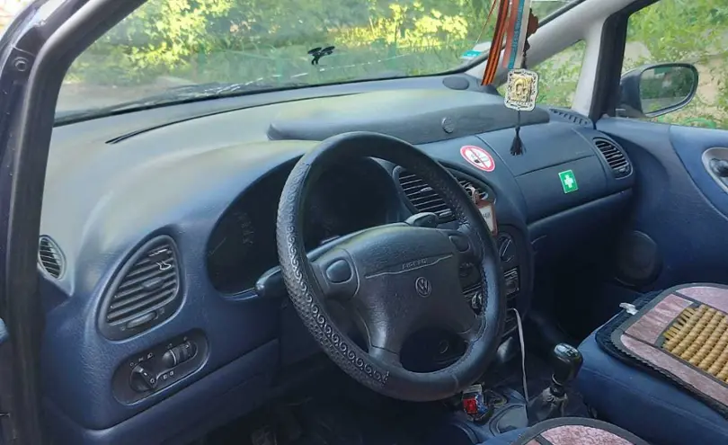 Volkswagen Sharan 1996 года за 1 500 000 тг. в Астана фото 4