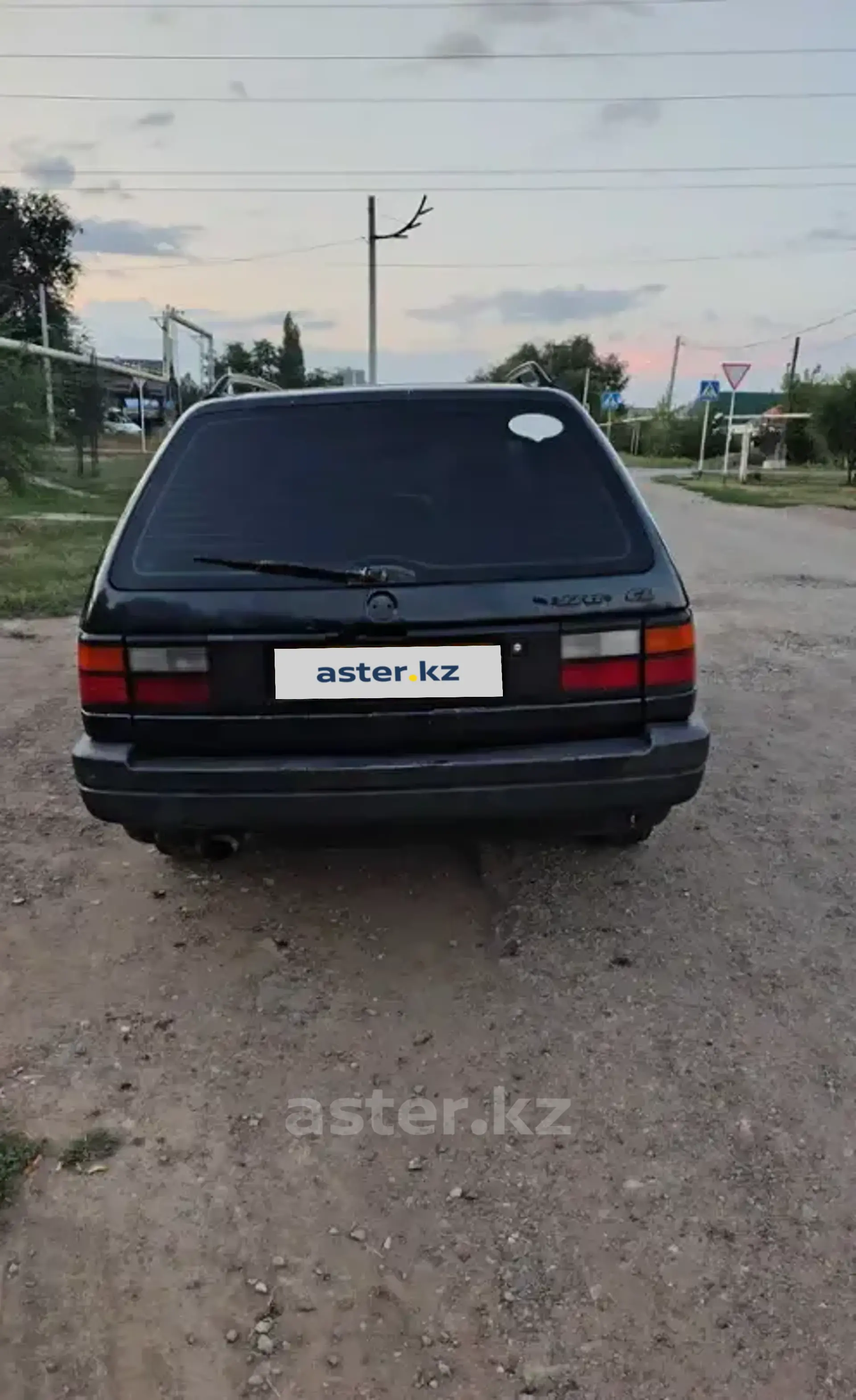 Volkswagen Passat 1991 года за 1 000 000 тг. в Уральск фото 4