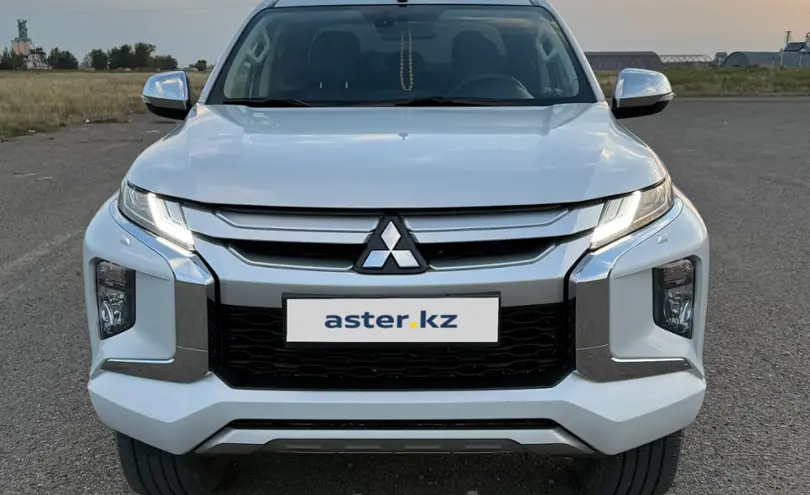 Mitsubishi L200 2020 года за 15 700 000 тг. в Костанай фото 2