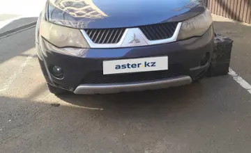 Mitsubishi Outlander 2010 года за 7 500 000 тг. в Уральск фото 2