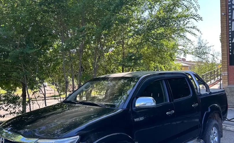 Toyota Hilux 2014 года за 12 000 000 тг. в Астана фото 2